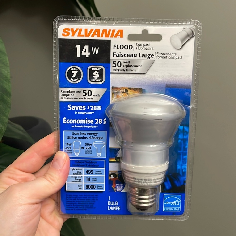 Vintage SYLVANIA 14-Watt R20 Compact Fluorescent Model #29587 New Old Stock